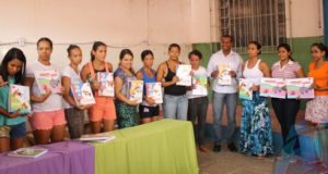 Prefeitura de Antonio Gonçalves pelo 3º ano consecutivo distribui livros para educação infantil