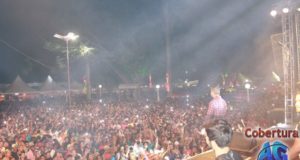 Comemoração dos 54 anos de Antonio Gonçalves reune milhares de pessoas no primeiro dia de festa