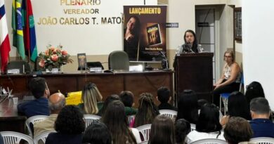 Ana Claudia Matos lança seu livro “Elas fazem acontecer” em Antônio Gonçalves